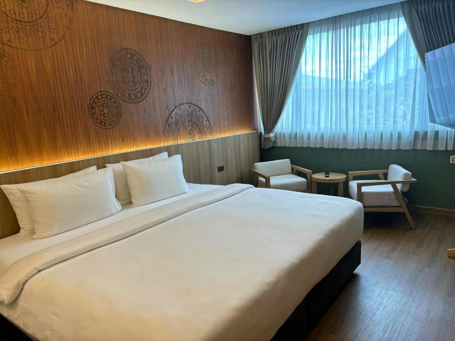 Nine Hotel Chiangmai เชียงใหม่ ภายนอก รูปภาพ