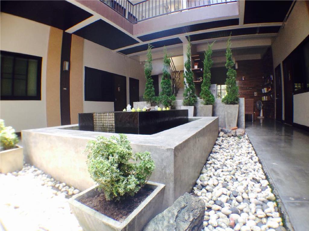 Nine Hotel Chiangmai เชียงใหม่ ภายนอก รูปภาพ