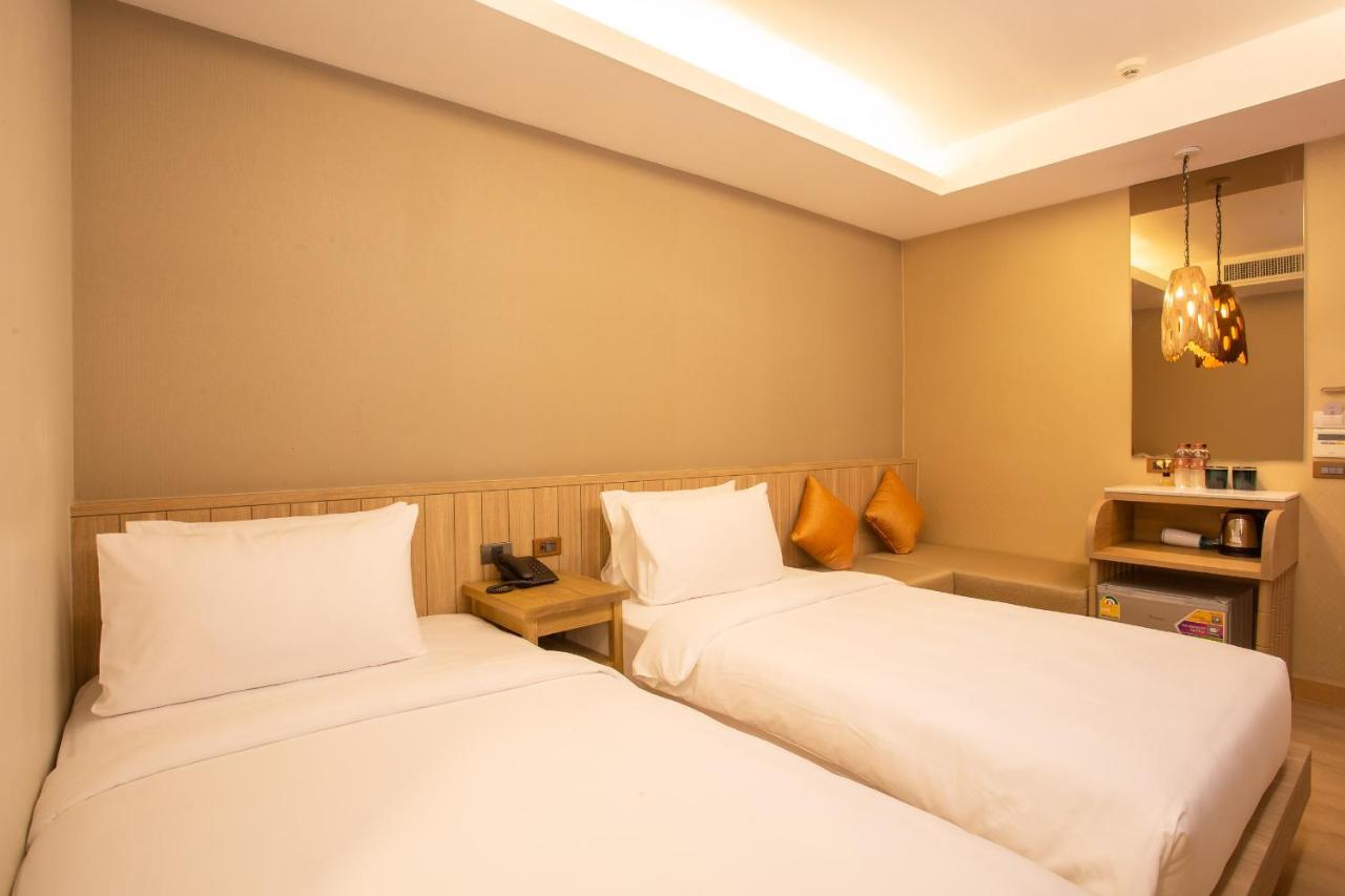 Nine Hotel Chiangmai เชียงใหม่ ภายนอก รูปภาพ